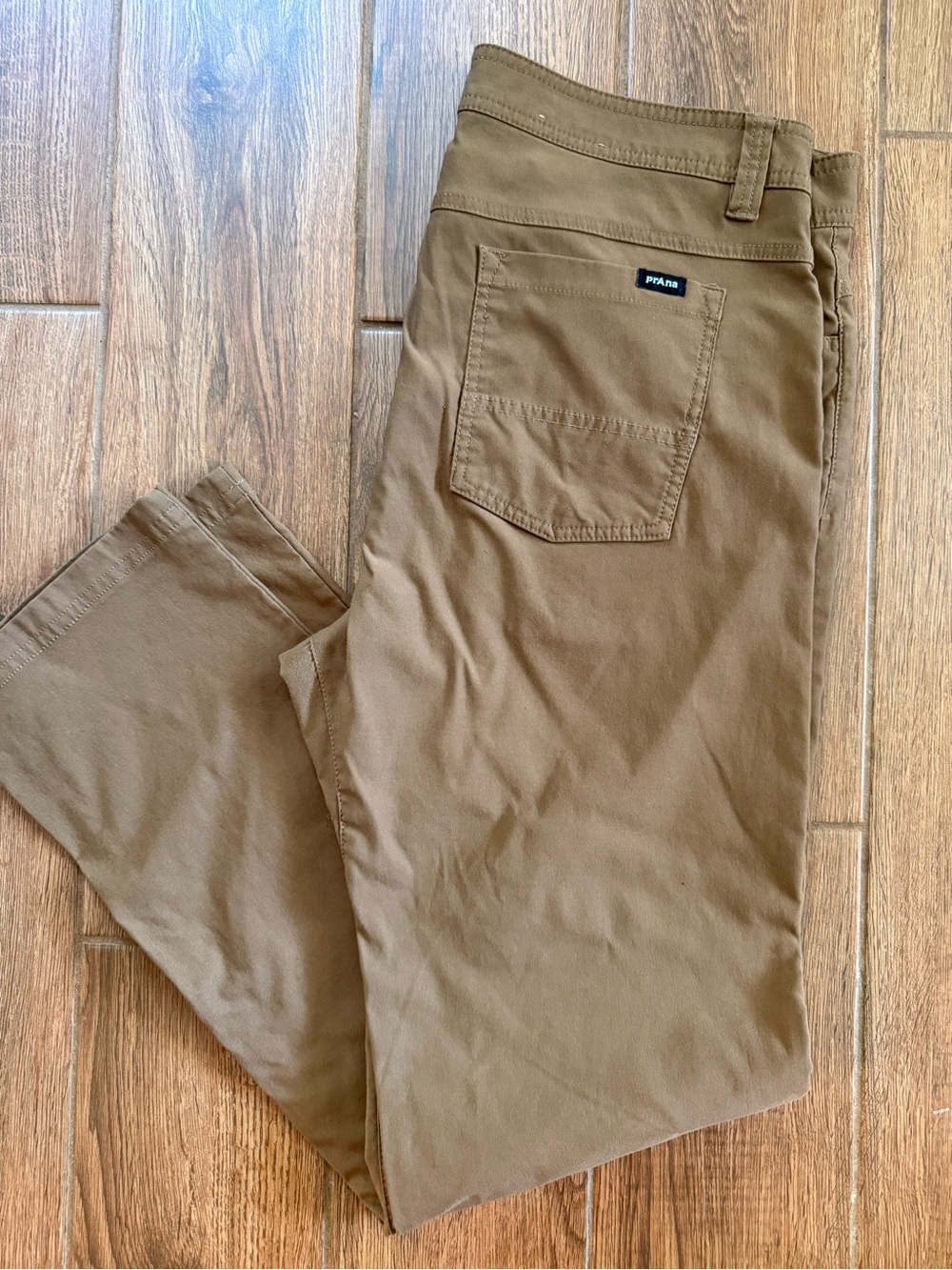 Prana Men's Tan Stretch Chino Pants (slim) / men’s 36x32